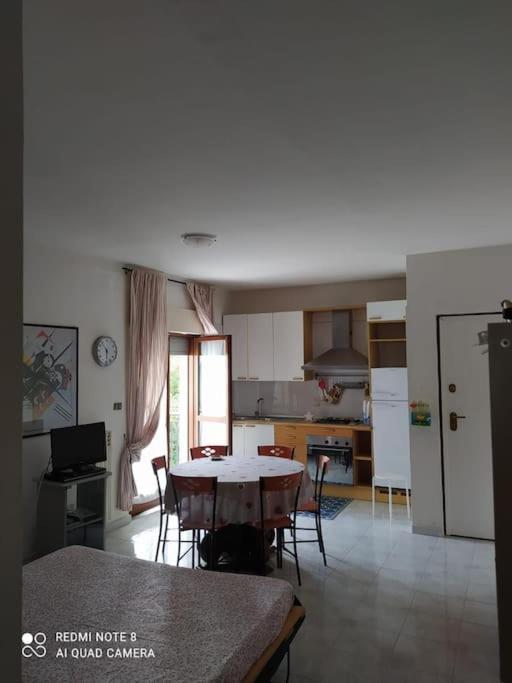 Bilocale Centrale Vicino Al Mare Agropoli Ngoại thất bức ảnh
